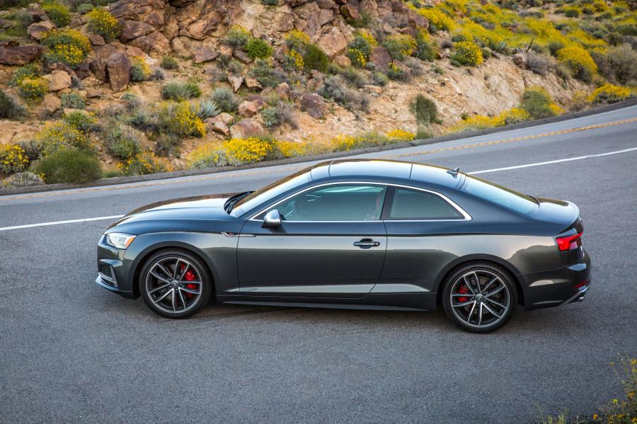  Audi S5 Coupe 2017 года  (NA) (фото 14 из 62)